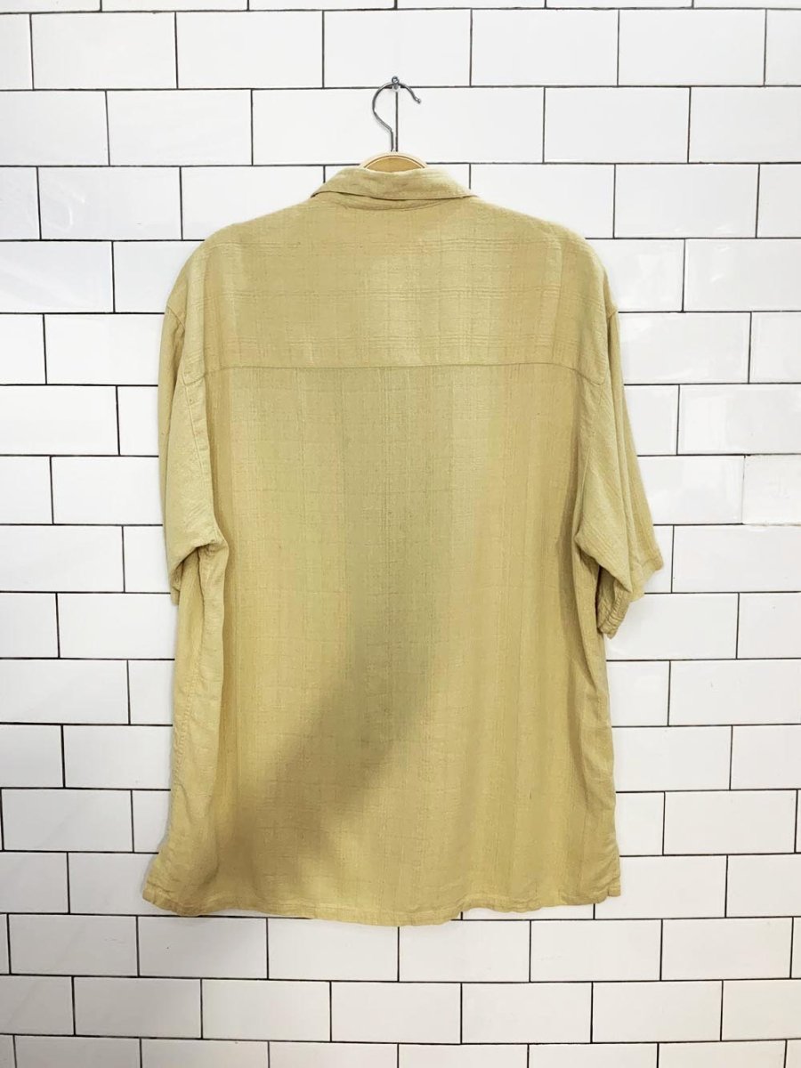 paradise coves 100% silk textured full button shirt - good market thrift store