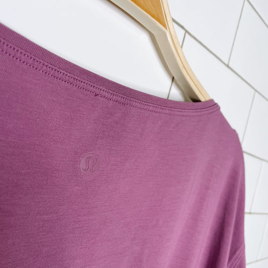 lululemon 2022 back in action long sleeve dress - size large