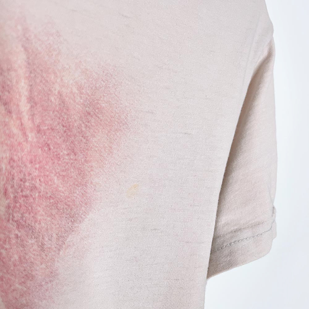 vintage 2011 rihanna tour tee