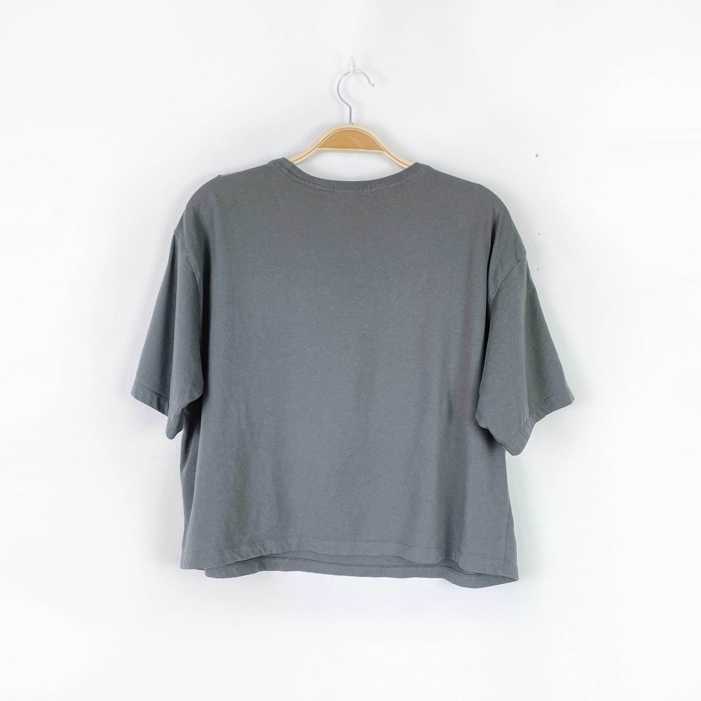 rose + wine wild at heart tee