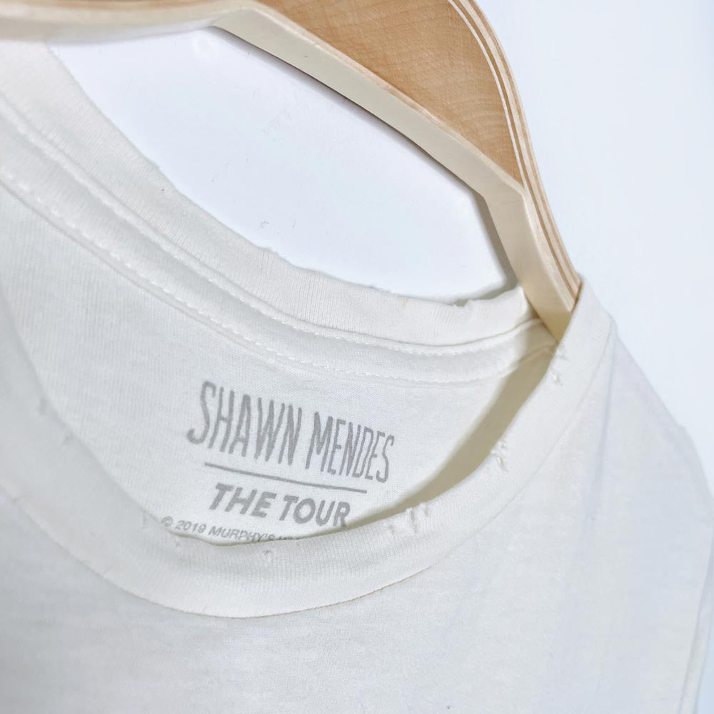 shawn mendes 2019 the tour rose tee