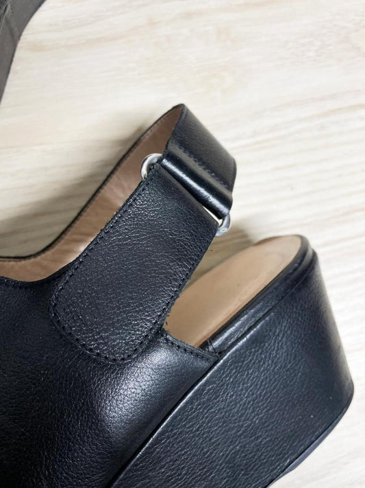 stuart weitzman leather platform sandals - good market thrift store