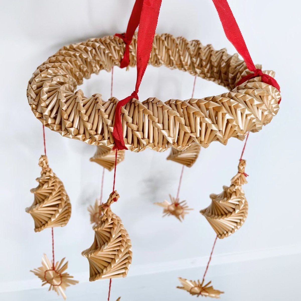 swedish scandinav straw holiday decor - good market thrift store
