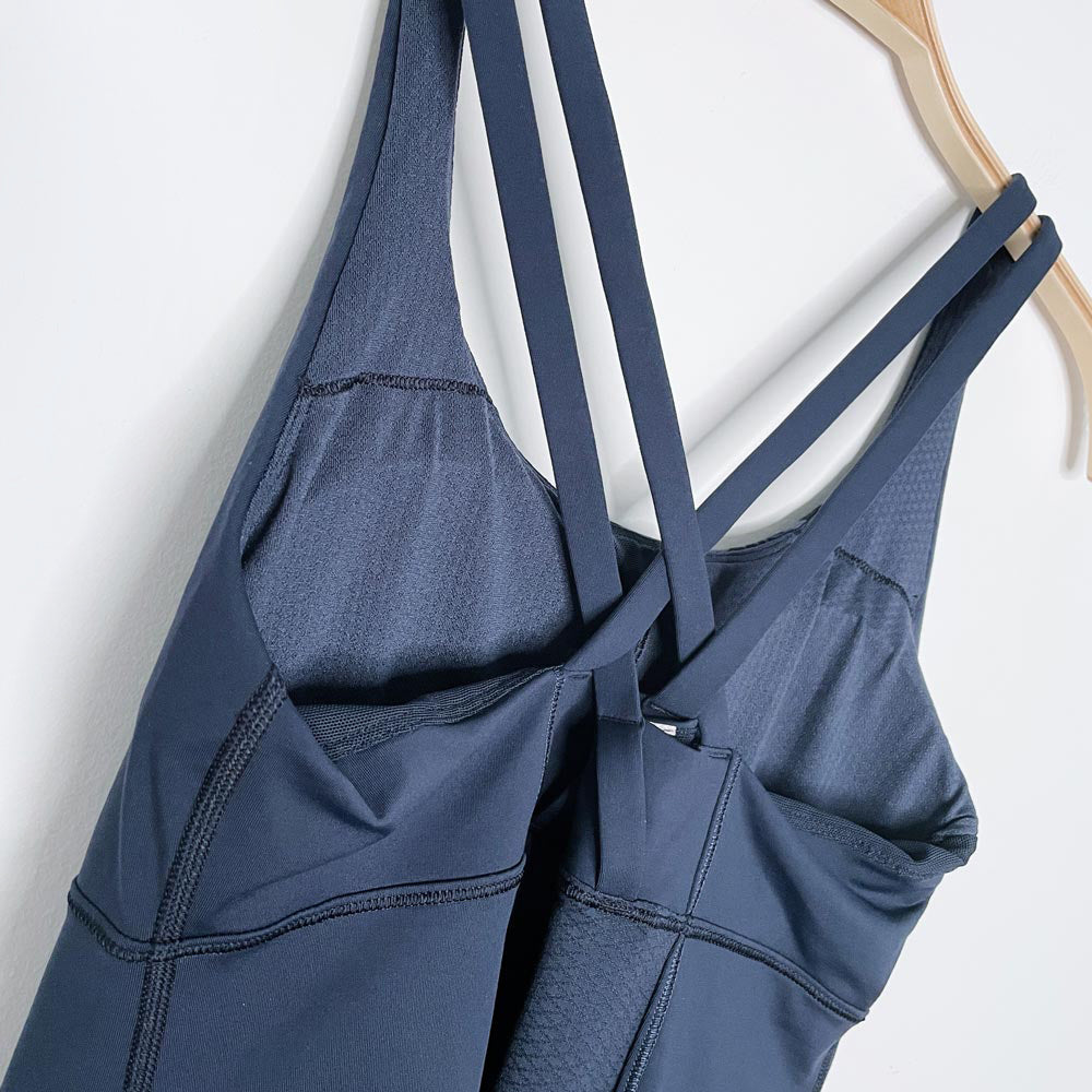 lululemon energy tank luxtreme