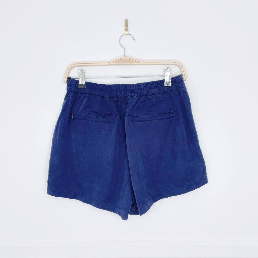 lululemon keepsake pleated tencel shorts