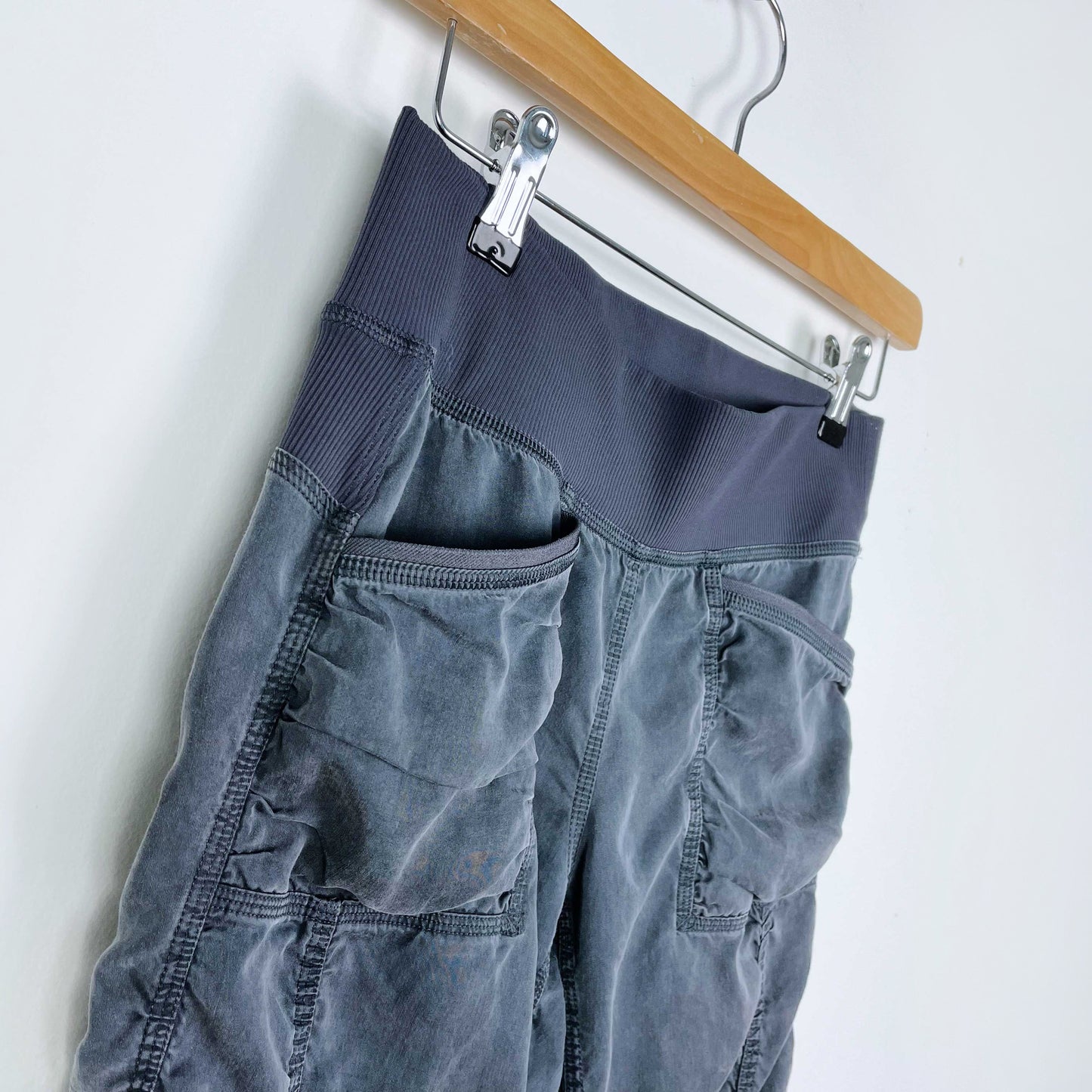 lululemon tencel studio crop - size 4