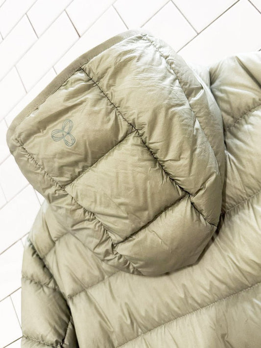 tna the little puff 700 down lightweight packable puffer coat | aritzia - good market thrift store