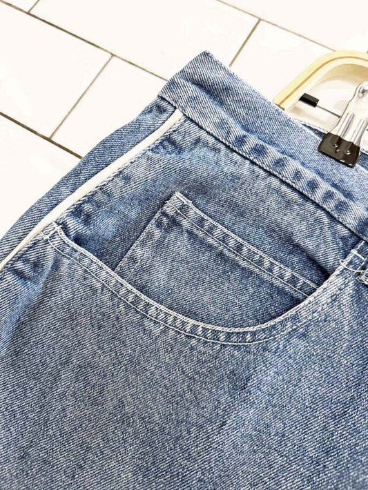 vintage 00s 725 originals white stripe long denim shorts - good market thrift store