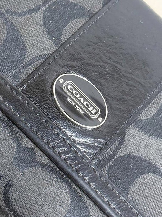 vintage 00s coach leather monogram three panel canvas wallet - good market thrift store