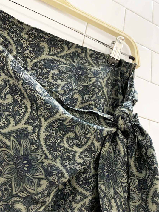 vintage 00s jones new york 100% silk wrap mini skirt - good market thrift store