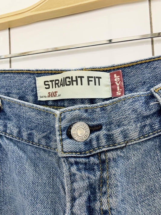 vintage 00s levi's 505 long denim shorts | straight fit - good market thrift store