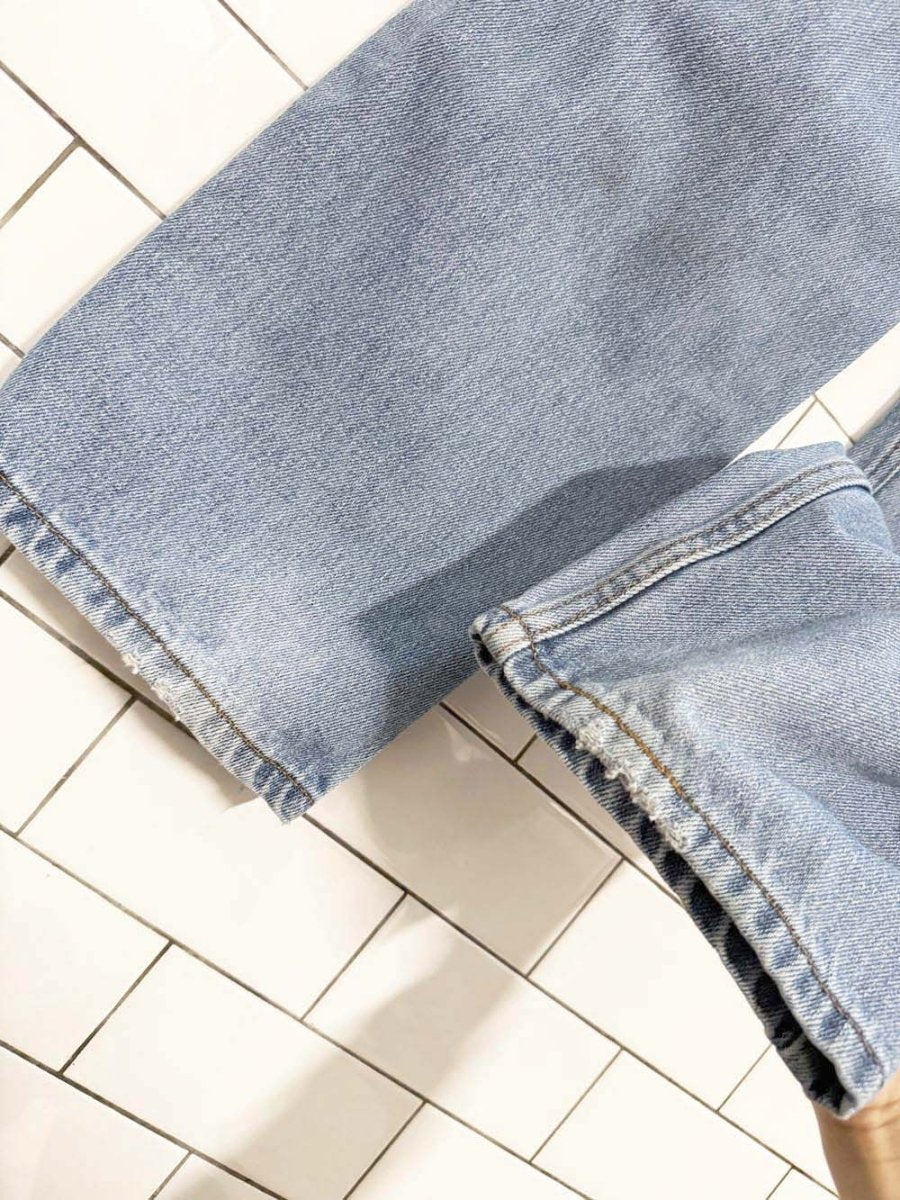 vintage 00s levi's 550 relaxed fit jeans - good market thrift store