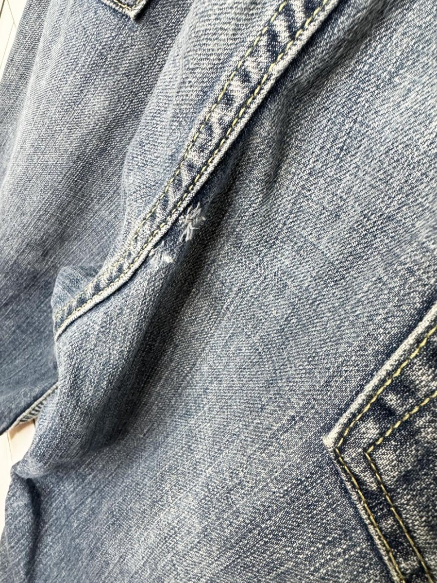 vintage 00s levi's 569 loose straight long denim shorts - good market thrift store