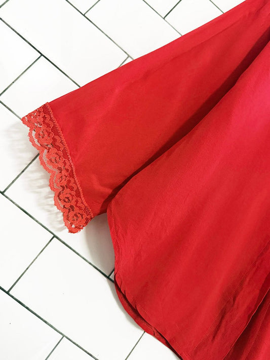 vintage 90s sophisticates 100% silk lace trim blouse - good market thrift store