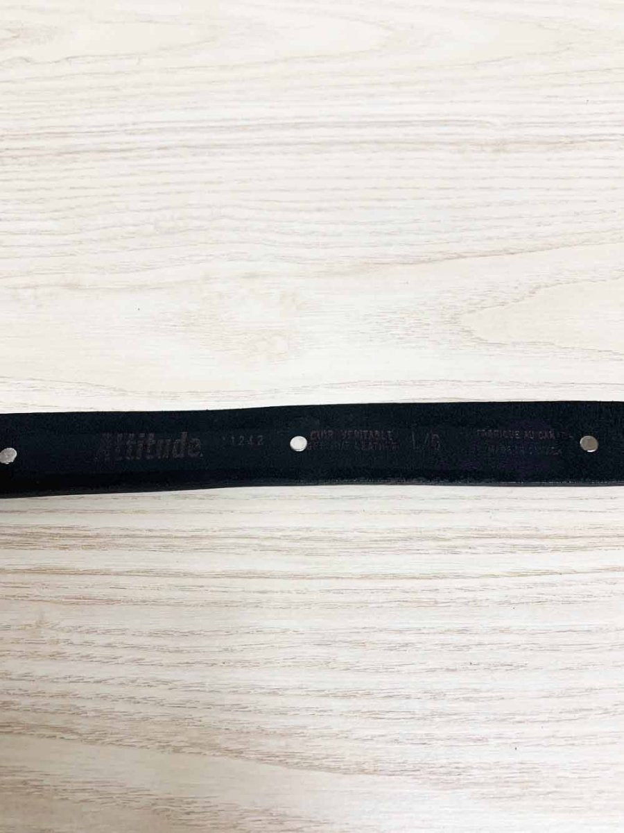 vintage attitude jeans wear leather star studded belt + brass buckle | made in canada - good market thrift store