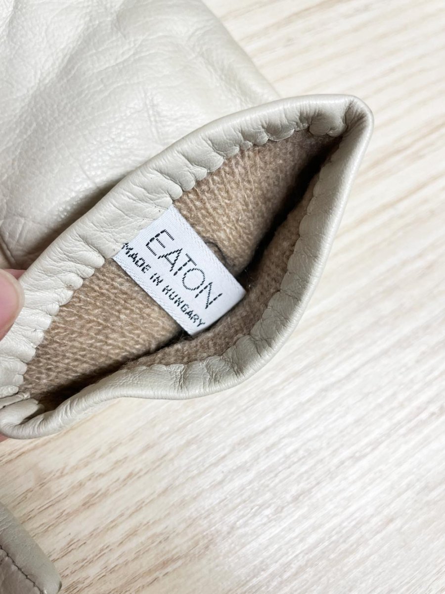 vintage eaton leather gloves | cashmere lining - good market thrift store
