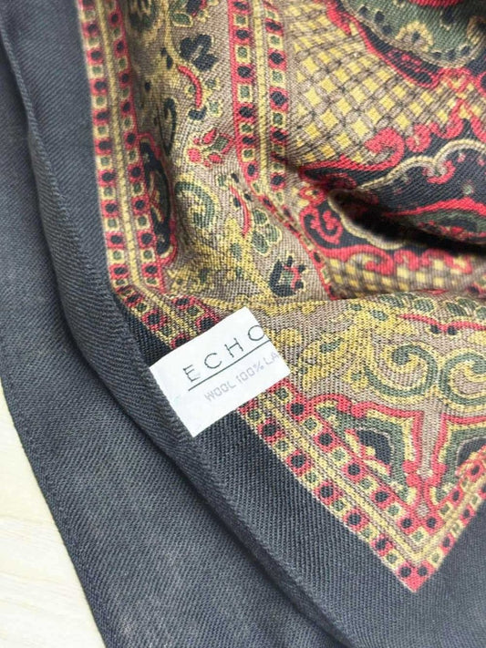 vintage echo 100% wool woven medallion square scarf | made in Japan - good market thrift store