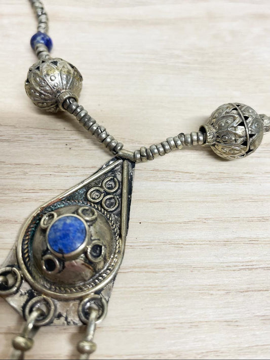 vintage handmade silver lapis lazuli pendant necklace - good market thrift store