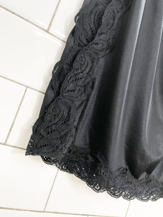 vintage hanna lace trim sateen mini slip skirt | made in canada - good market thrift store