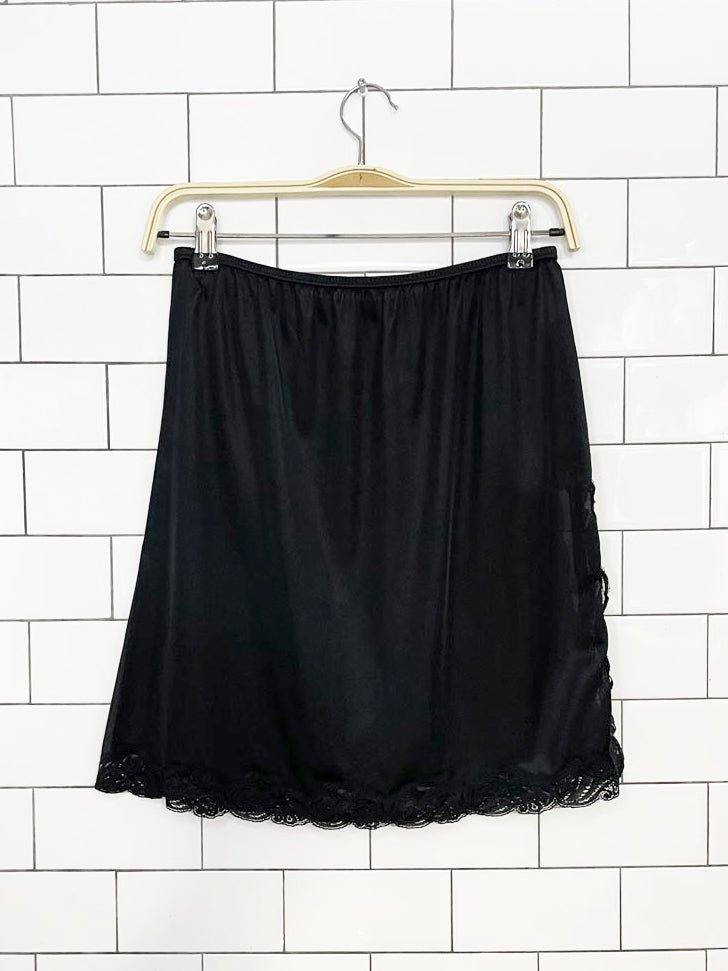 vintage hanna lace trim sateen mini slip skirt | made in canada - good market thrift store