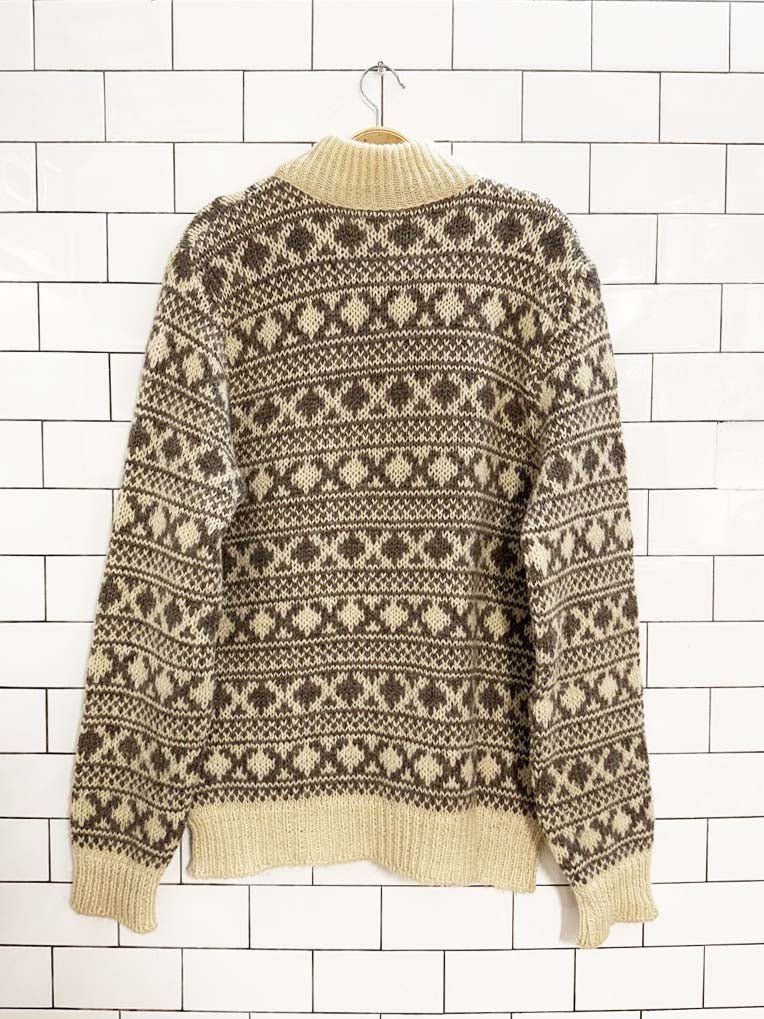 vintage jantzen 100% wool fair isle knit sweater | made in Canada - good market thrift store