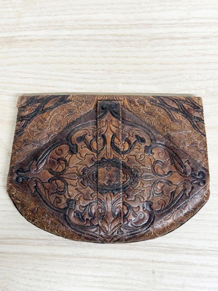vintage leather tooled belt bag | made in Italy - good market thrift store