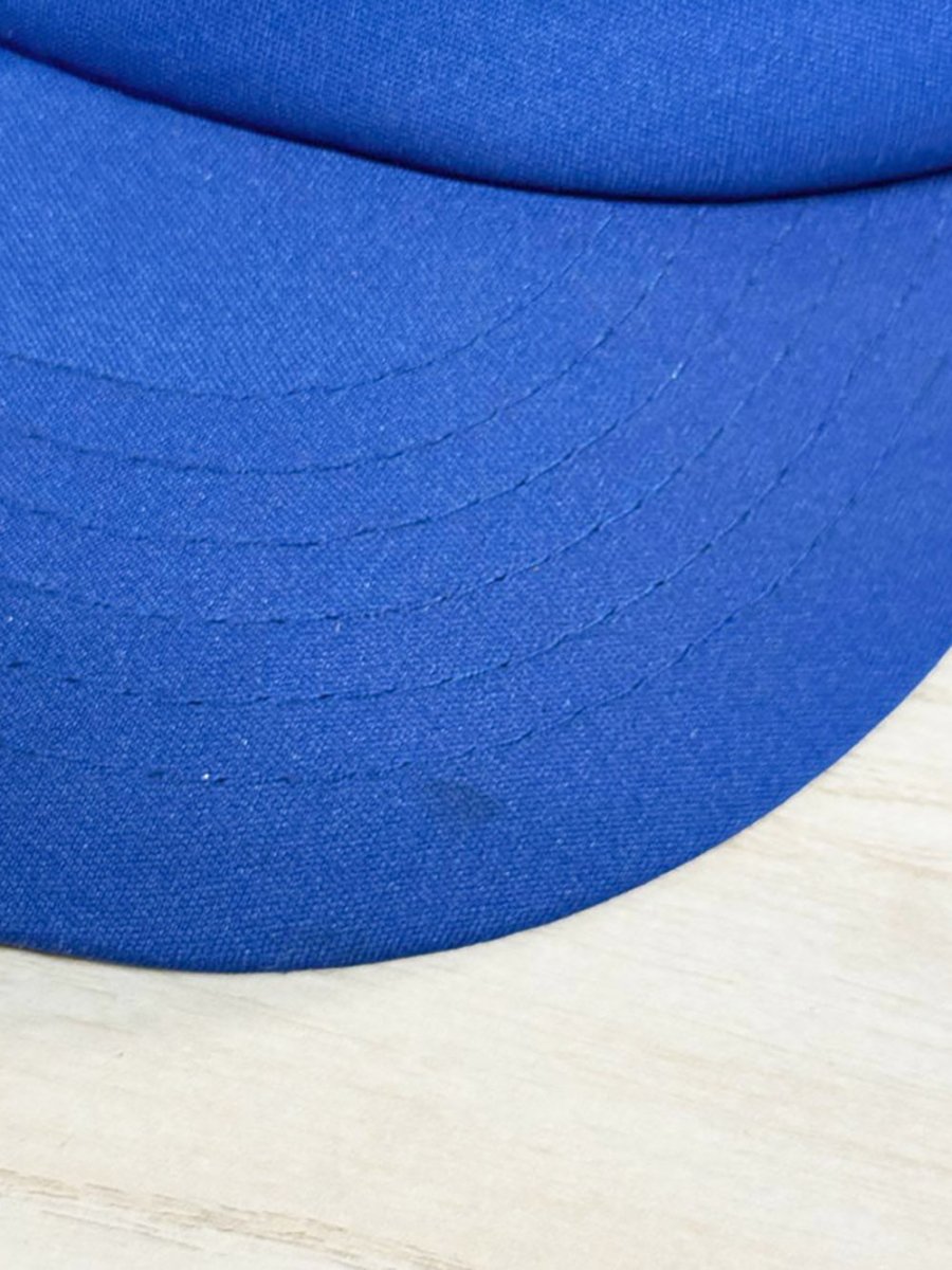 vintage OV hockey mesh trucker hat | design int'l - good market thrift store