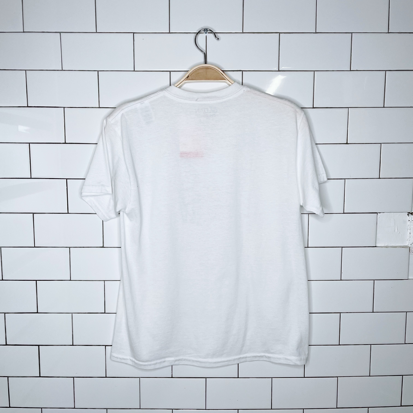 embroidered wolf tee - size large