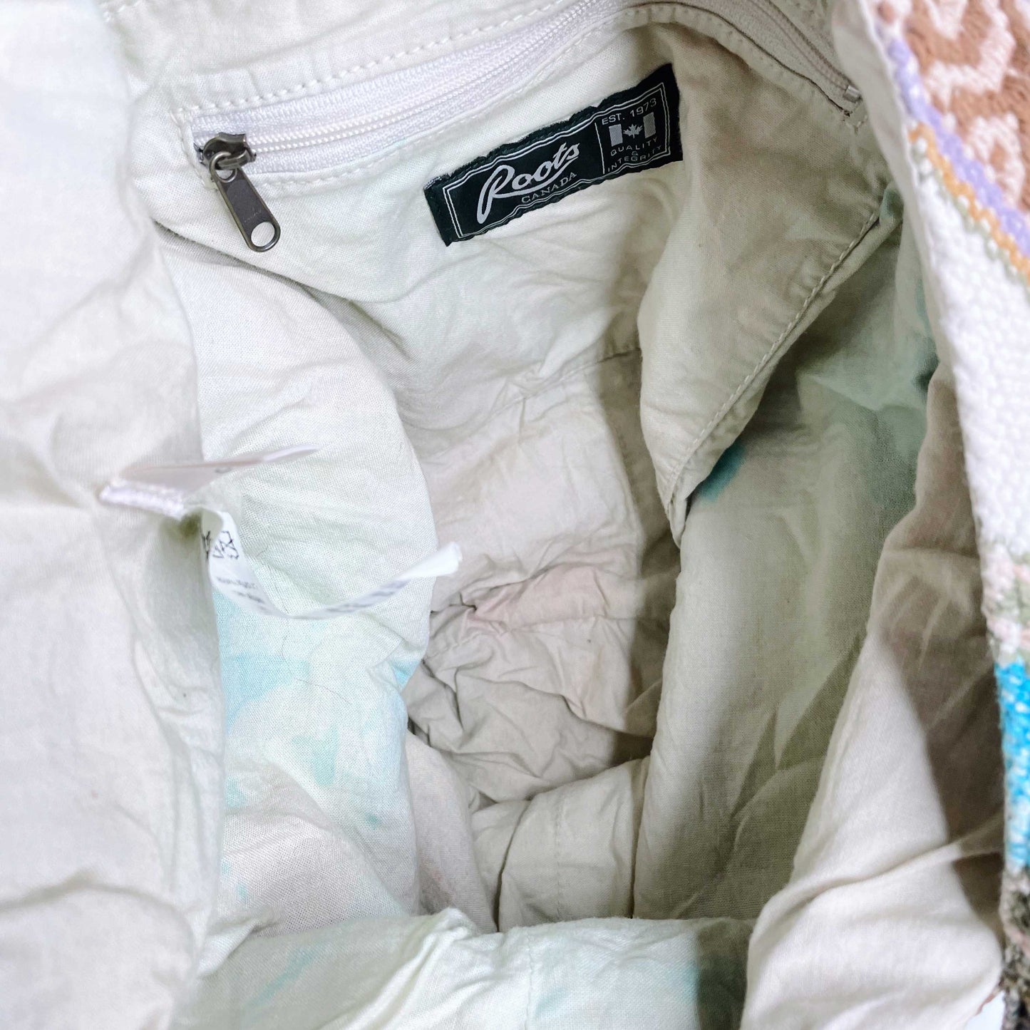 vintage roots 00s woven boho sling bag