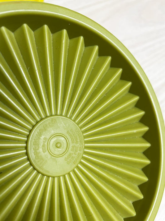 x2 vintage 70s tupperware | avocado + lemon - good market thrift store