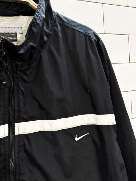 y2k nike small check lined windbreaker jacket - good market thrift store