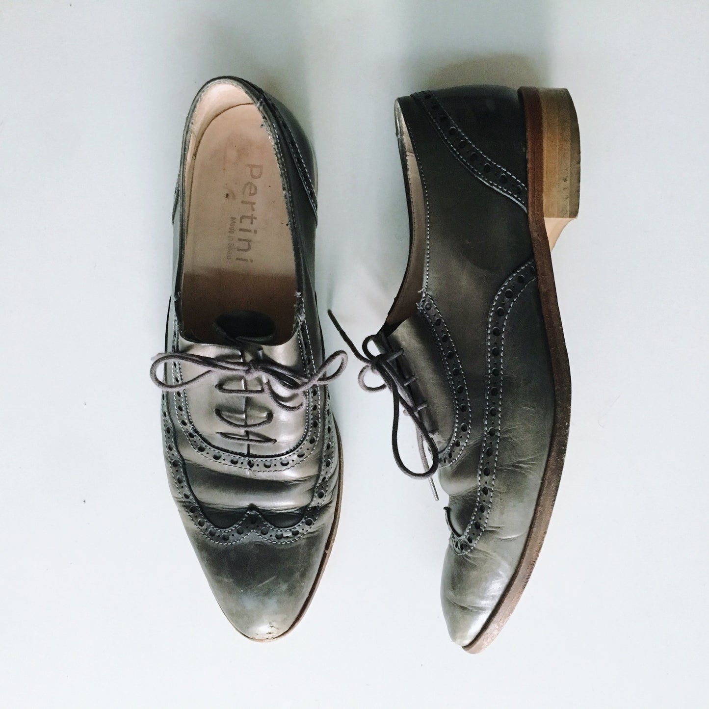 Pertini Classic Vintage Grey Leather Oxford - size 7