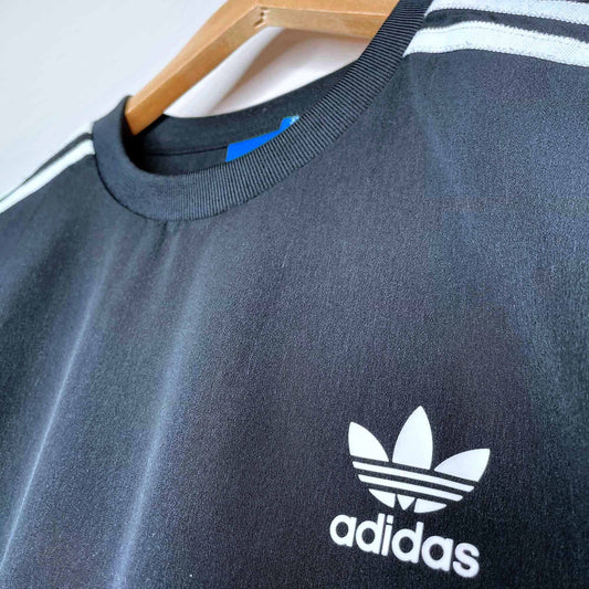 adidas 3-stripes long sleeve top - size small