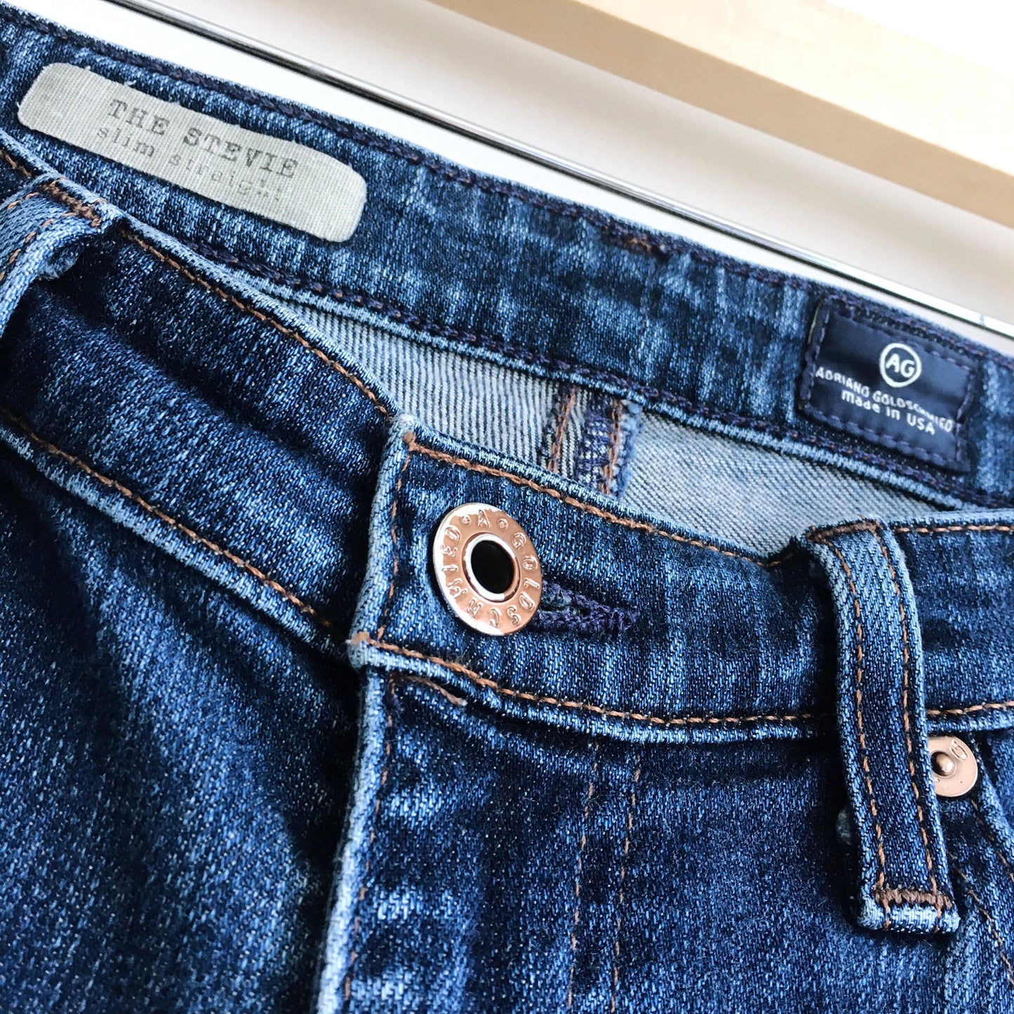 AG Stevie Slim Straight Jeans - size 28R