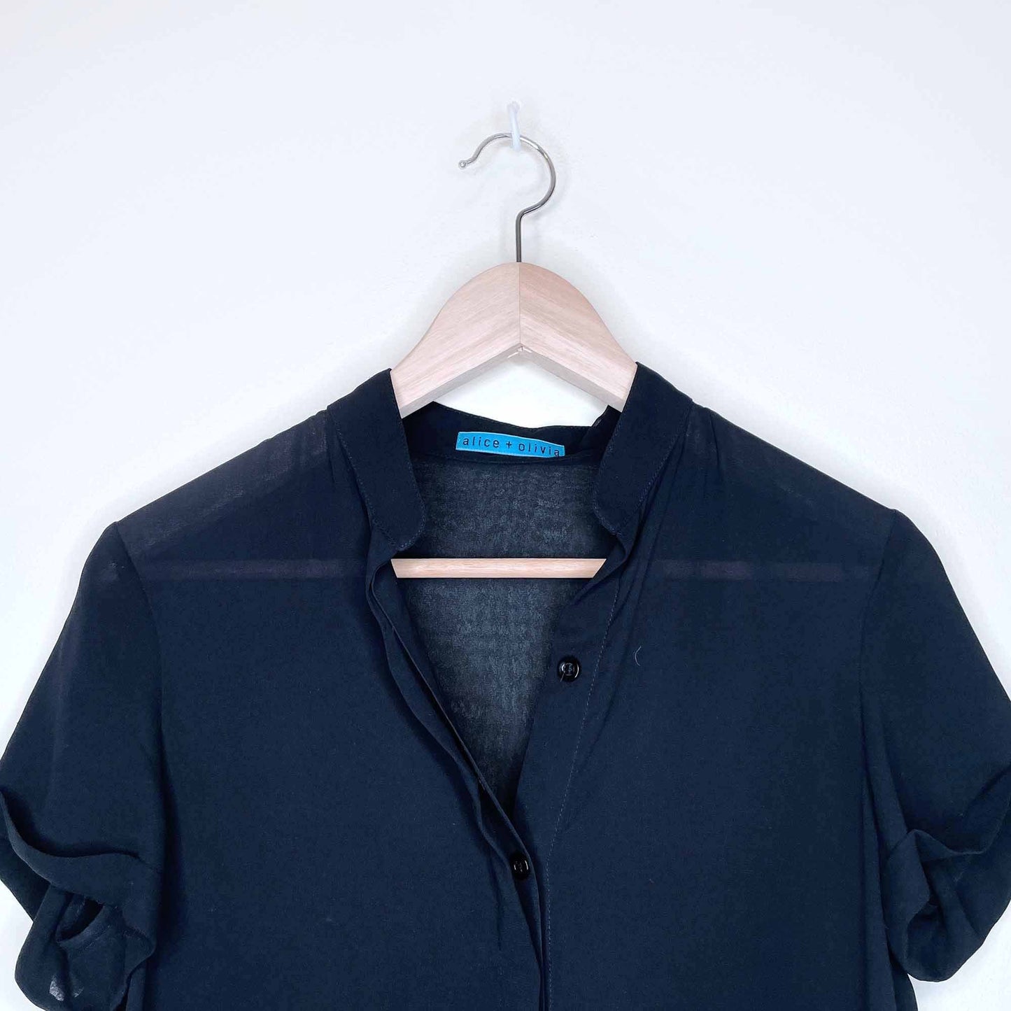alice + olivia sheer short sleeve button down blouse - size small
