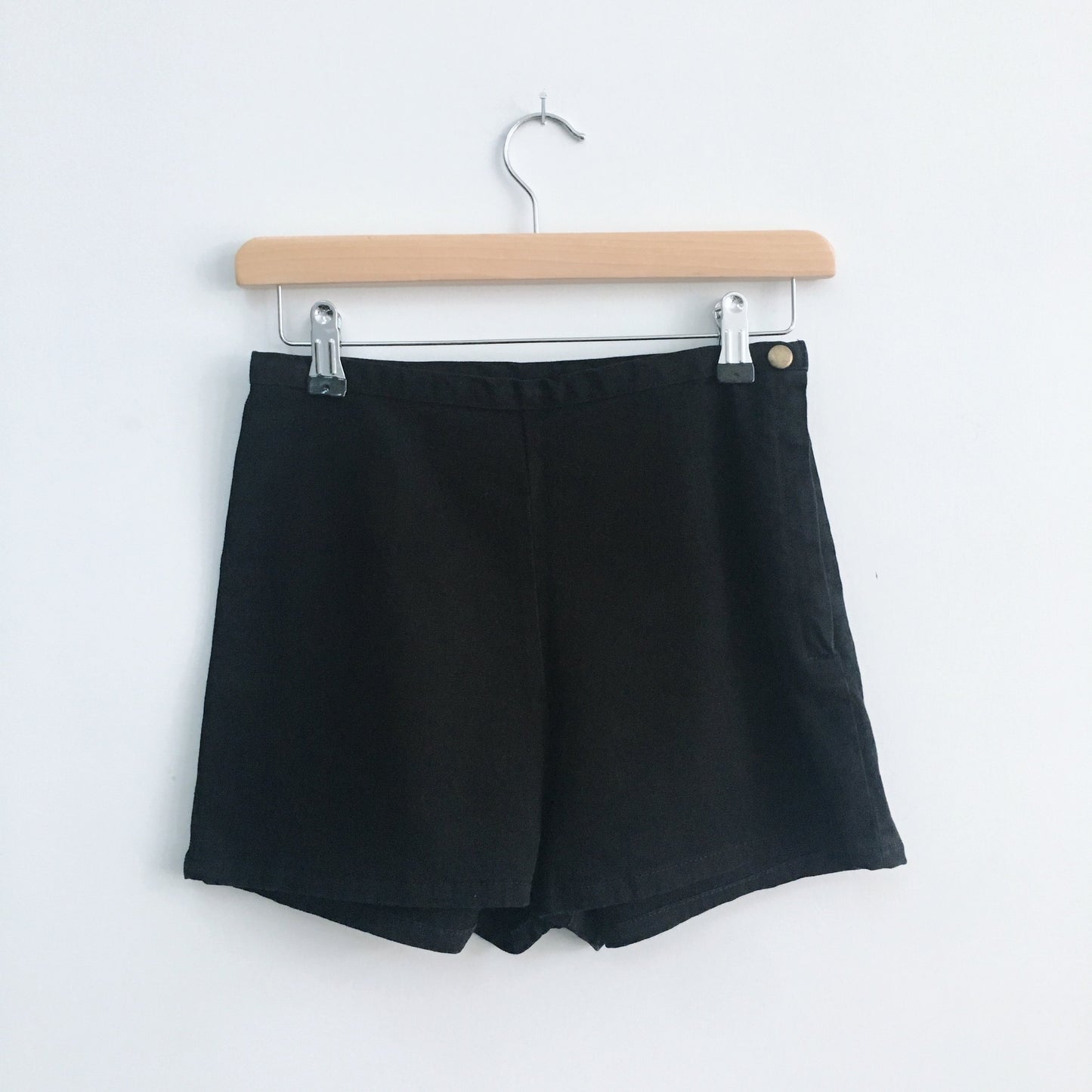 american apparel high-waist denim shorts - size 26/27