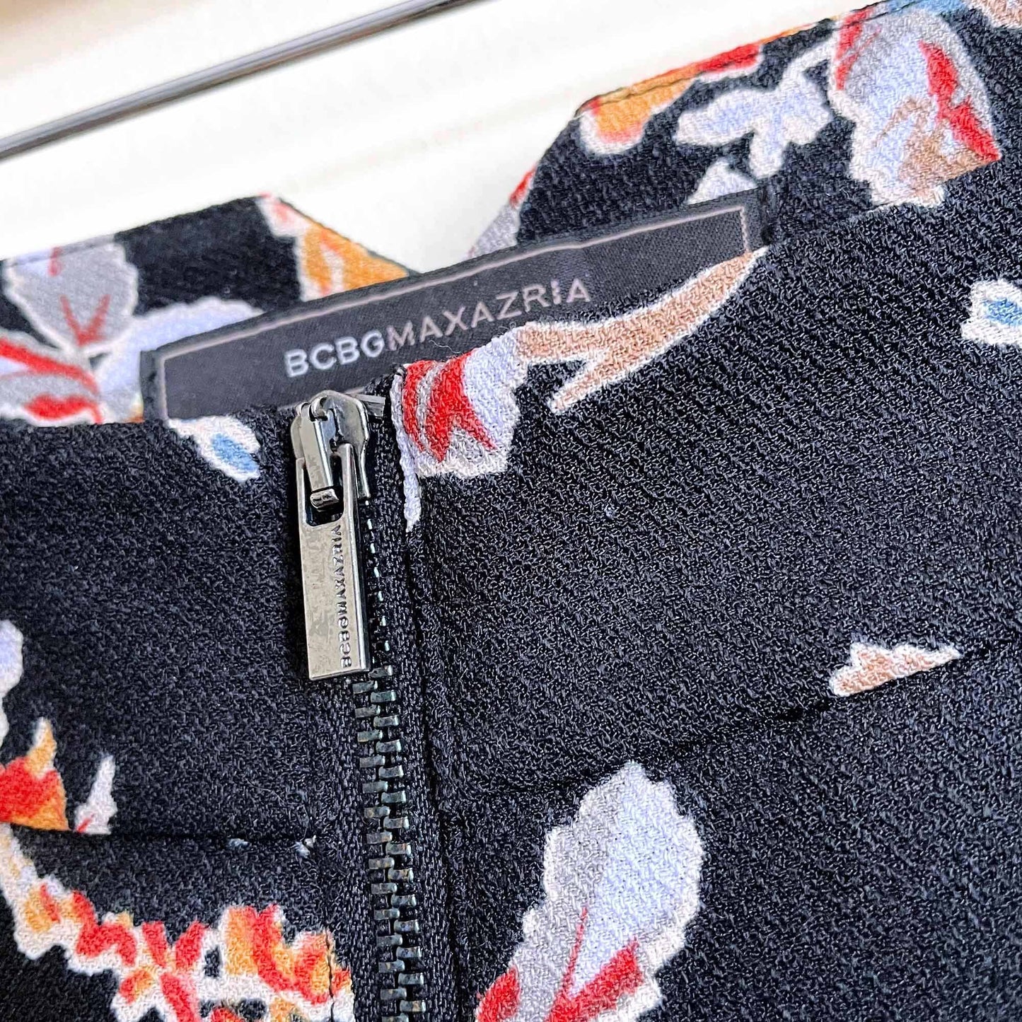 bcbg landon floral high rise trouser - size xxs