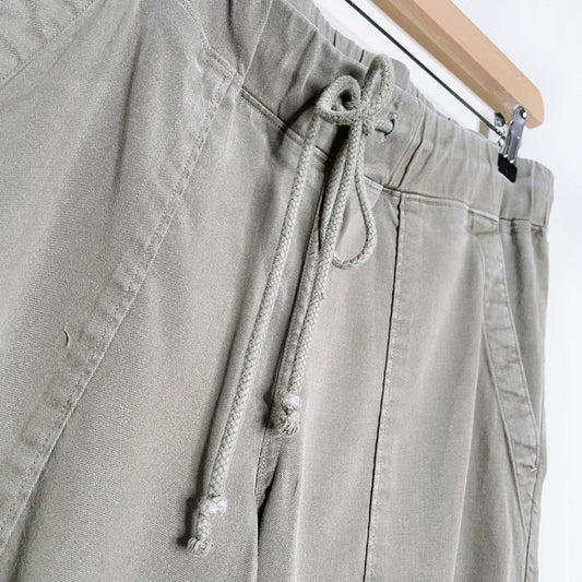 bella dahl army green tencel blend pocket joggers - size small