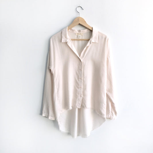 Bella Dahl Frayed Hem Buttondown Shirt - size xs