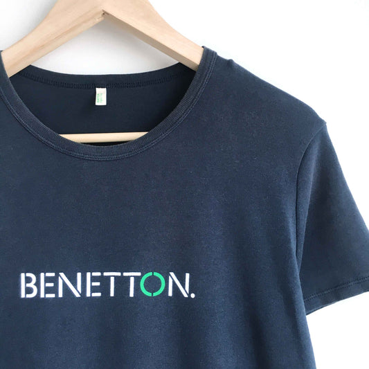 United Colors of Benetton vintage logo tee - size Large