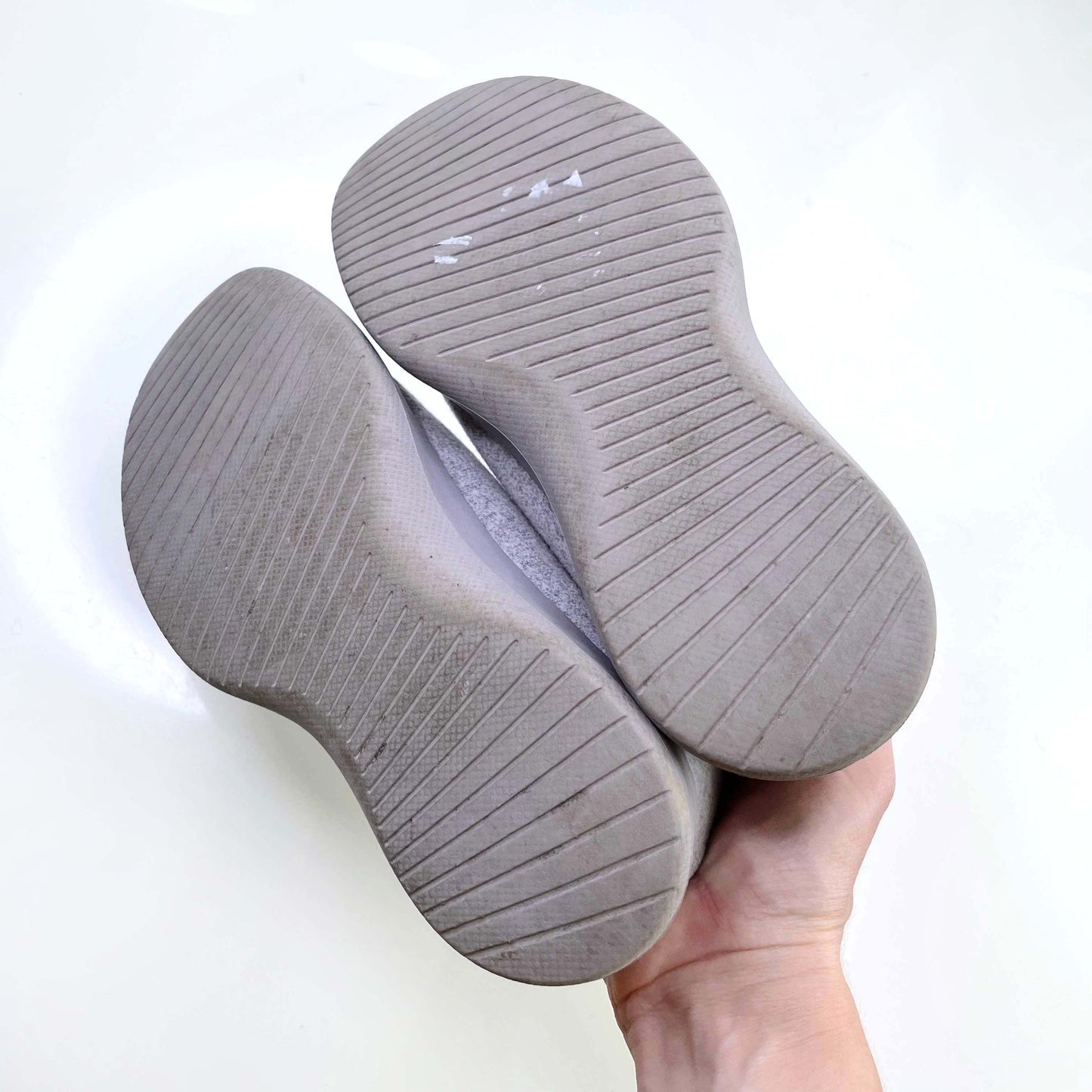 allbirds wool light grey sneakers - size 7