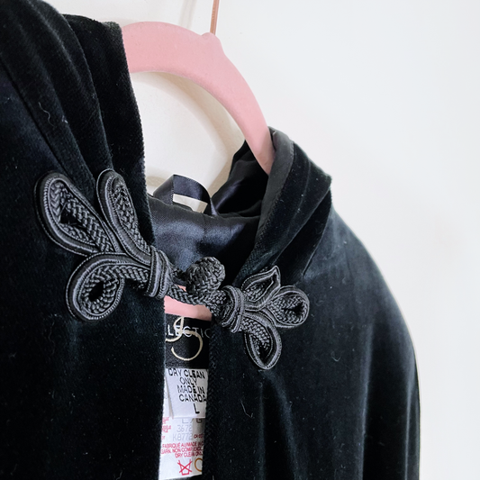 vintage collections black velvet hooded cape with qipao button - size large