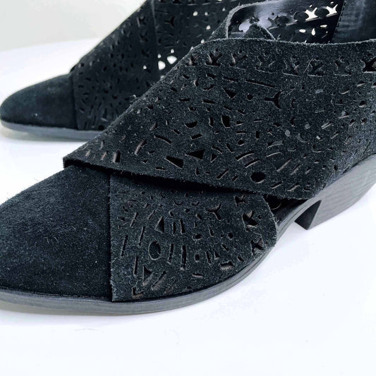 Carlos Santana black suede laser cut Miranda bootie - size 8.5
