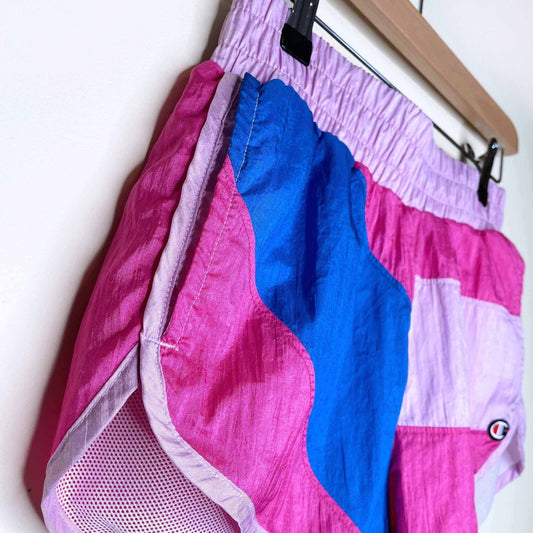 vintage champion gym track shorts - size xs