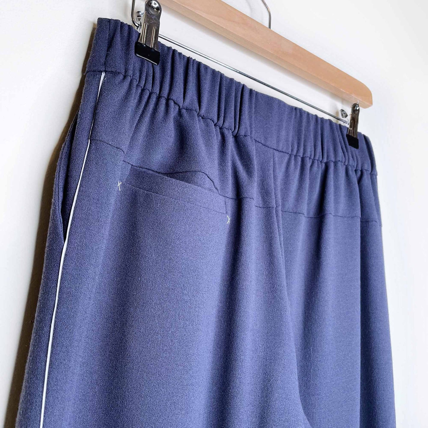 charli high rise wide leg trousers - size 6