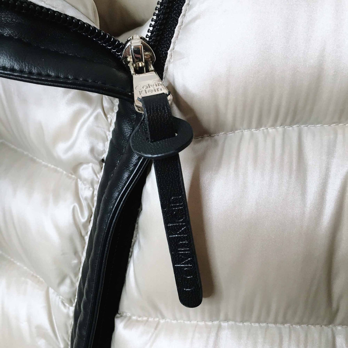 Calvin Klein performance puffer down jacket - size xl