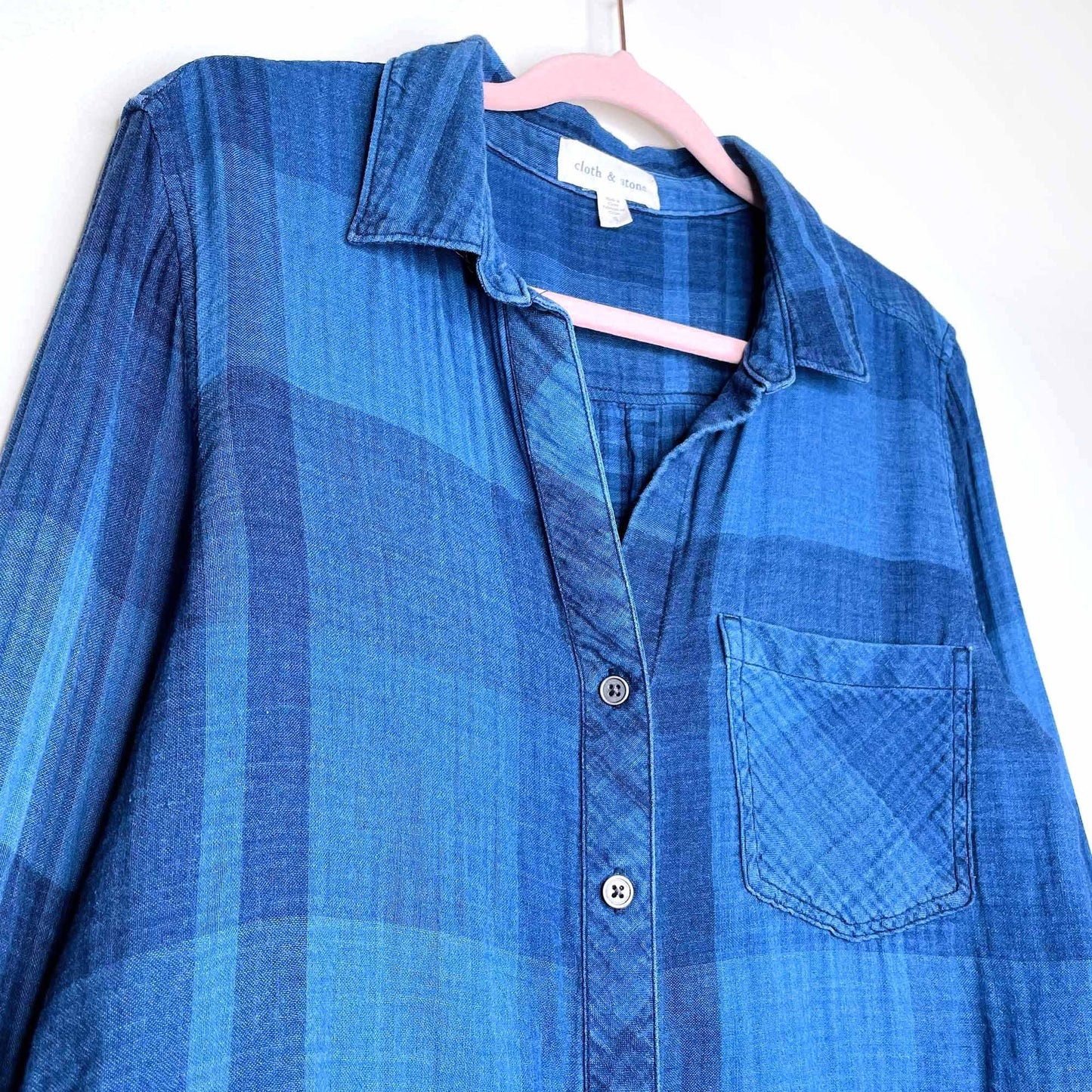 cloth & stone gauze cotton button down shirt - size small