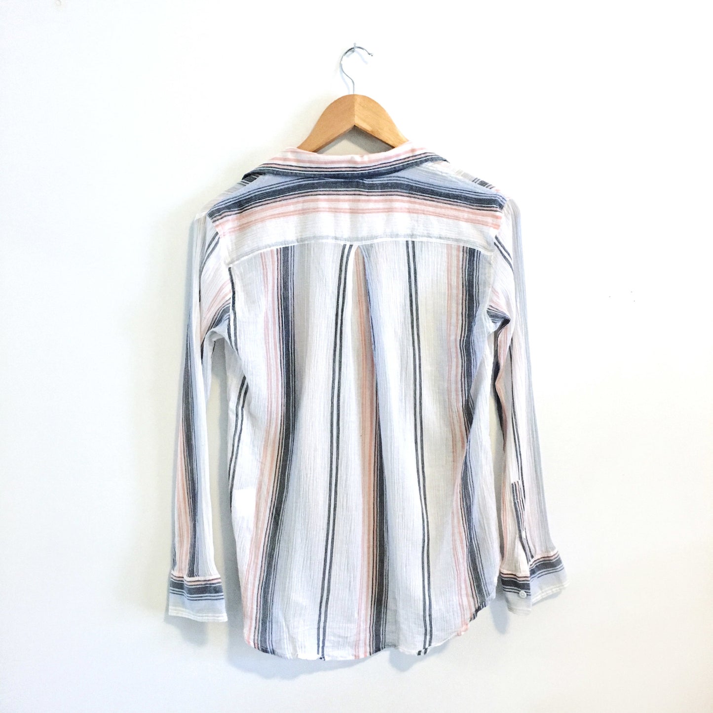 Club Monaco Striped Summer Shirt - size Small