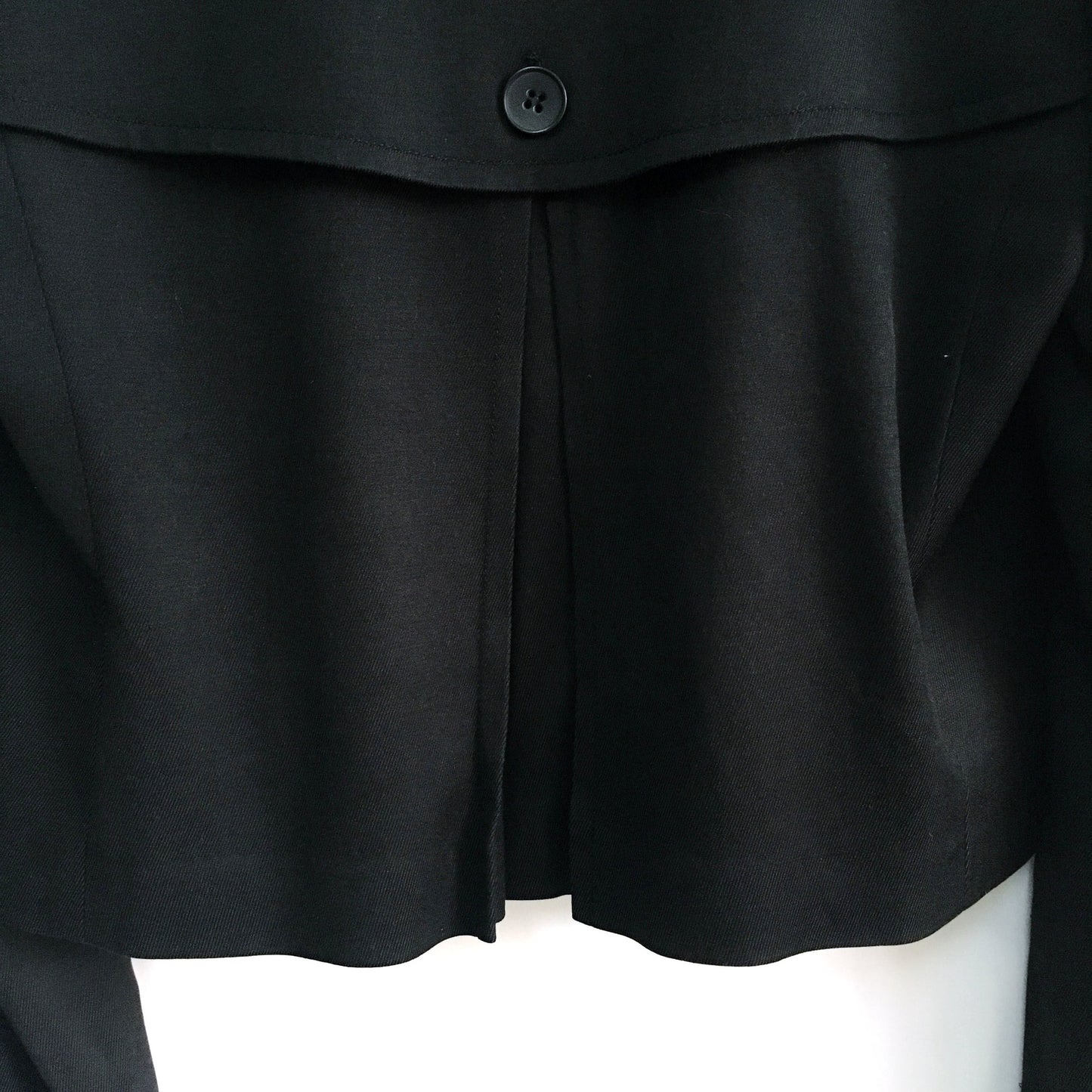 Club Monaco Alista Short Trench - size 4