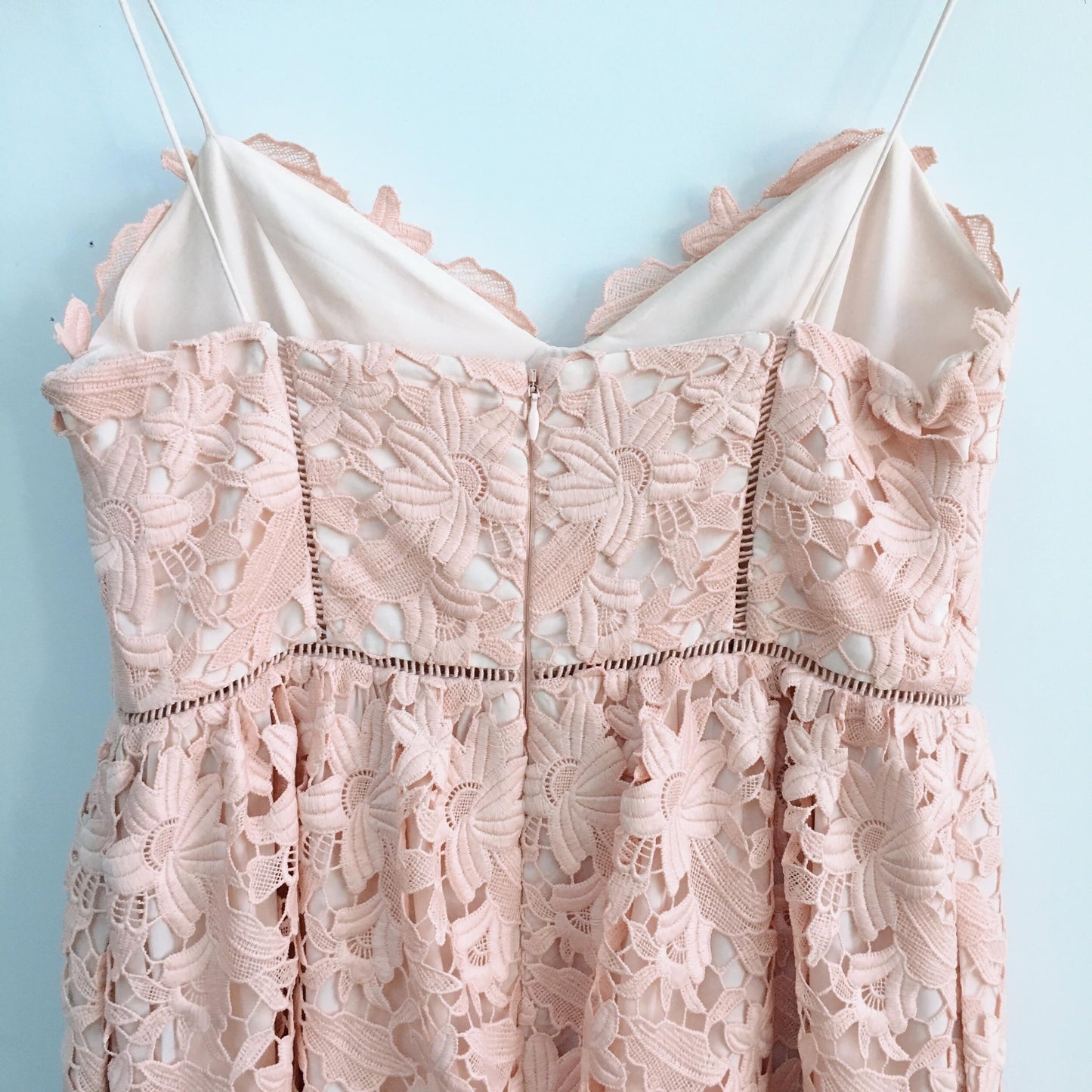 Club Monaco Nanhah lace dress - size 4